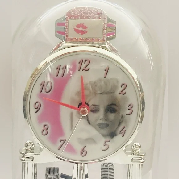 Vintage 2009 Marilyn Monroe Anniversary Porcelain Clock Rotating Pendulum/Dome - Picture 7 of 16
